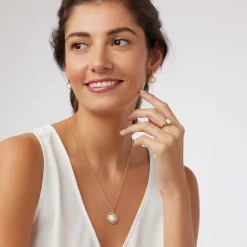 Discount The Met Store Celestial Symbols Carved Mother-of-Pearl Signet Ring