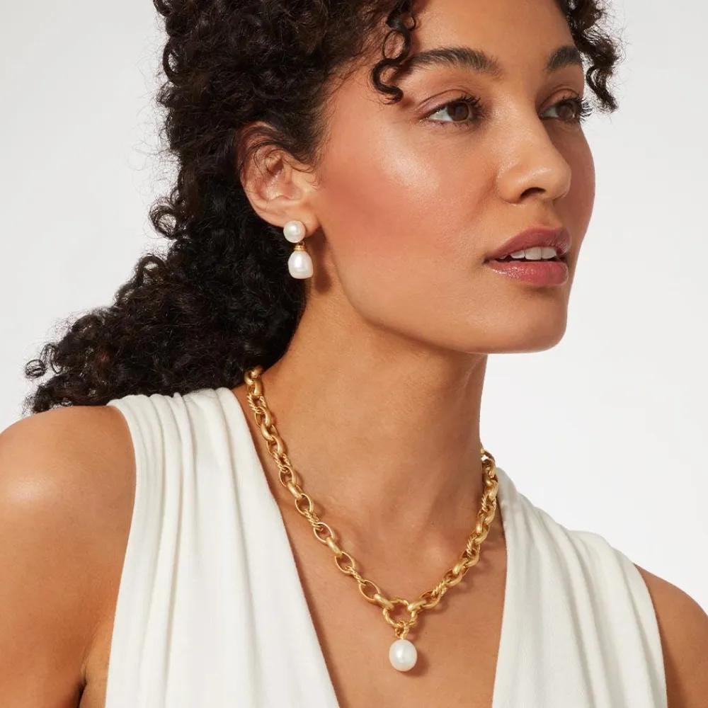 Online The Met Store Cypriot Twist Pearl Chain Pendant Necklace