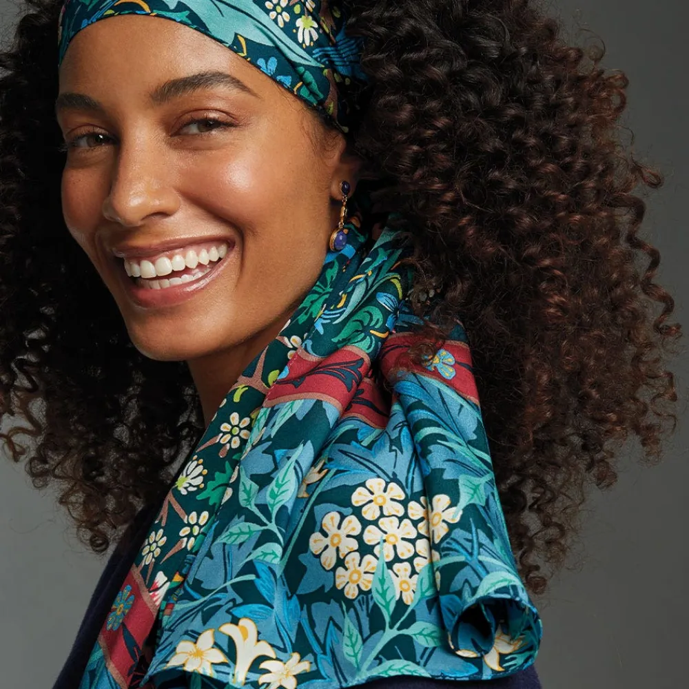 Discount The Met Store William Morris Mixed Patterns Oblong Silk Scarf